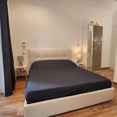 B&B Il Vicolo Della Neve 萨莱诺 外观 照片