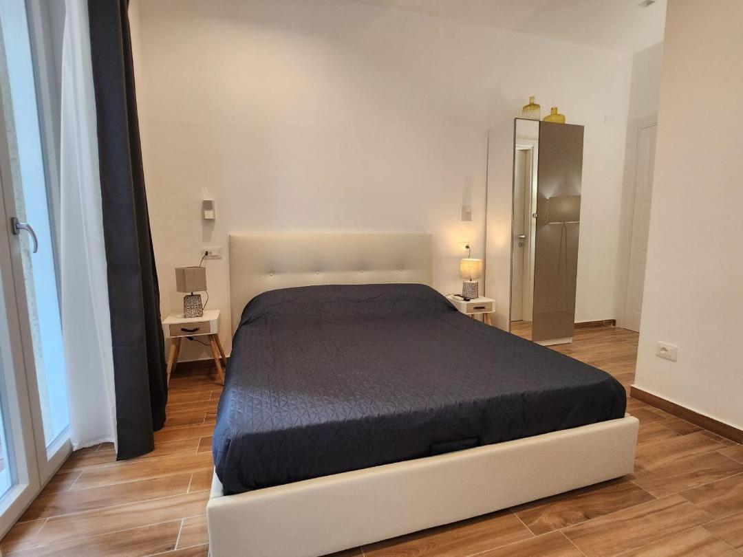 B&B Il Vicolo Della Neve 萨莱诺 外观 照片